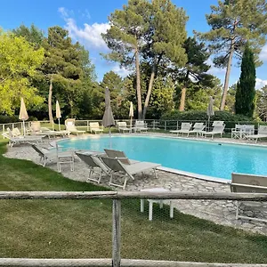 https://tuscany-relax-hh-helly-house.it-tuscanyhotel.com